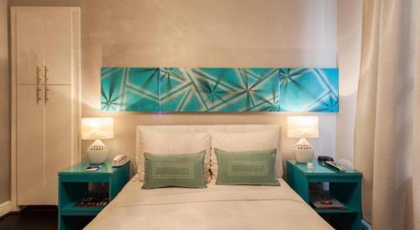 Odyssey Of South Beach Apart Hotel Miami Beach Exterior photo